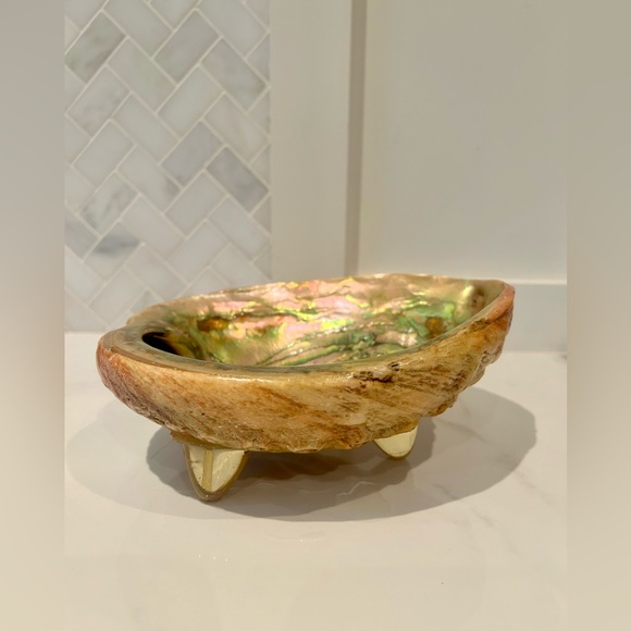 Genuine Abalone Shell Footed Bowl from the 1960's - Picture 1 of 12